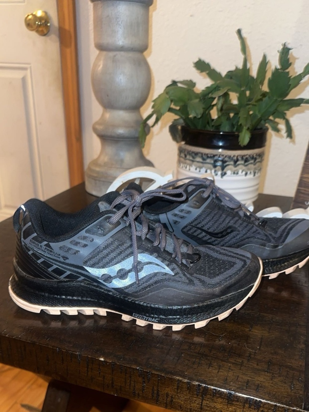 Women’s Saucony’s